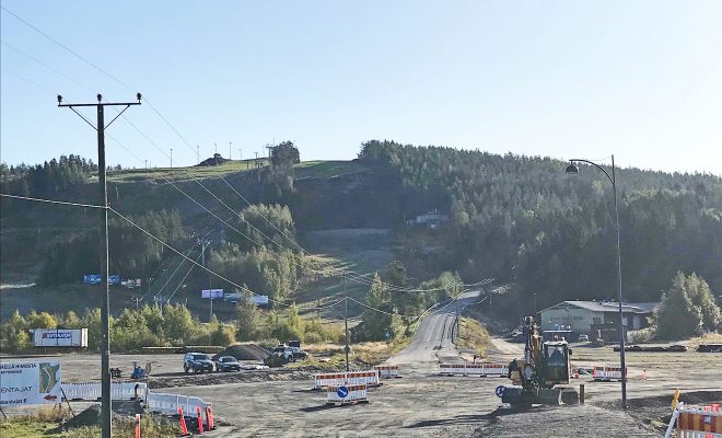 Ympyrän kautta länsirinteille