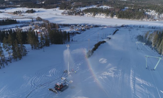 Tervetuloa hiihtolomalle – Rinteitä ristiin ja rastiin