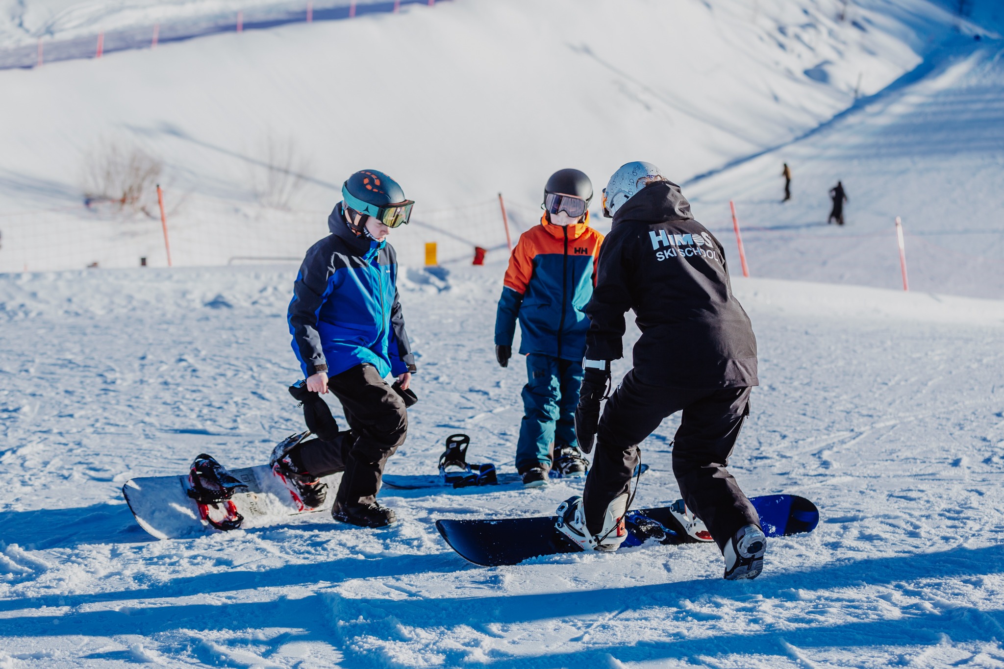 HIIHTOLOMALLA HIIHTOKOULUUN