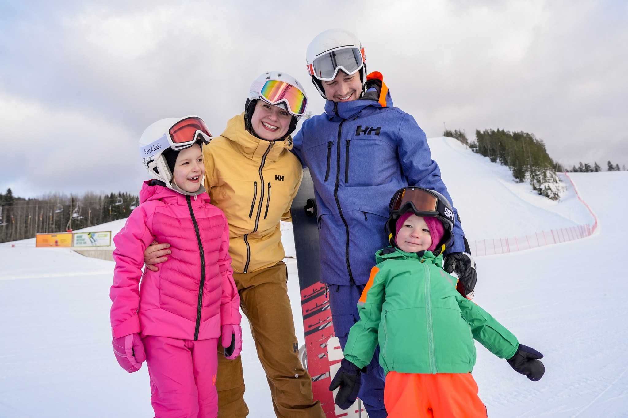 Vietä pääsiäinen lasketellen Himoksella!