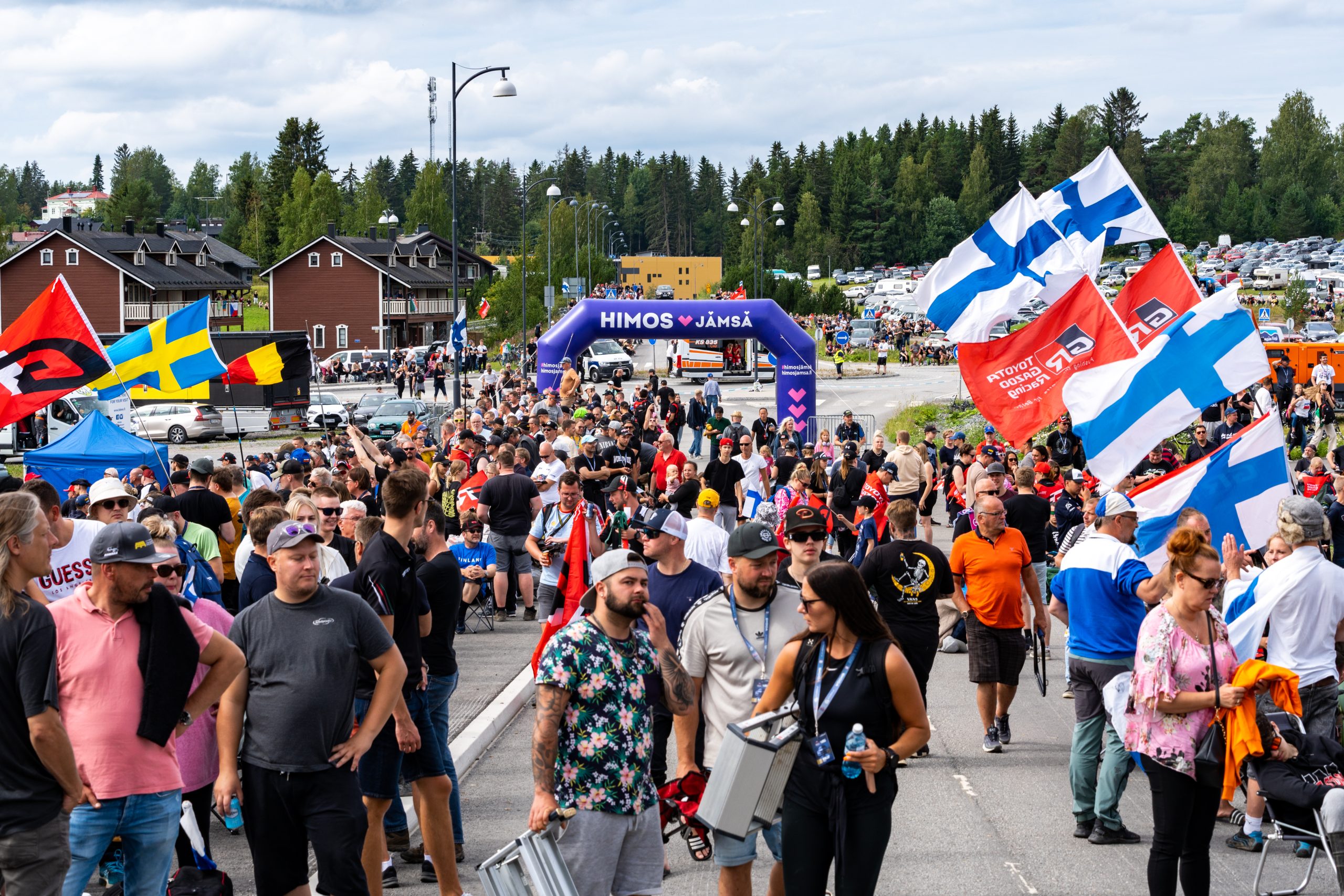 Himos Caravan – Rallin supersunnuntain parhaat katselupaikat